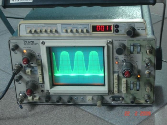 OSCILOSKOP TEKTRONIX 475 DC - 200 MHz